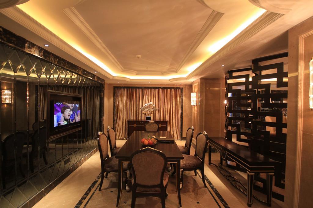 Chateau Star Sea Hotel Xuwen Quarto foto